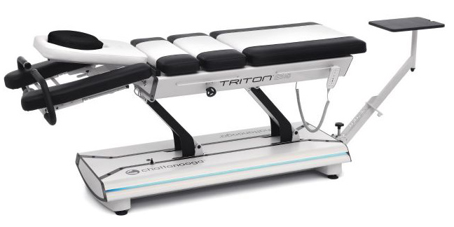 TRITON 6E TRACTION TABLE ELECTRONIC - Village Family Clinic